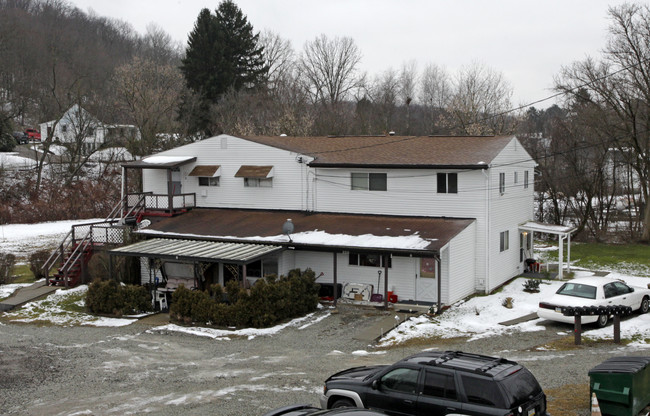 440 Main St in Imperial, PA - Building Photo - Building Photo