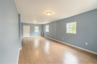 20 Morgan Ln in Pittston, PA - Foto de edificio - Building Photo