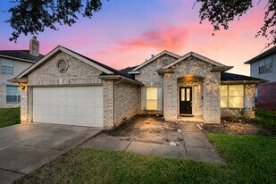 2719 Riverhollow Ln in Sugar Land, TX - Building Photo