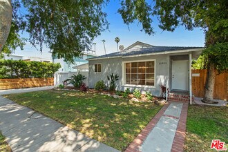 11951 Bray St in Culver City, CA - Building Photo - Building Photo