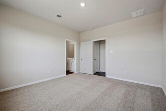 10347 Red Cardinal Dr in Cleveland, TX - Building Photo - Building Photo