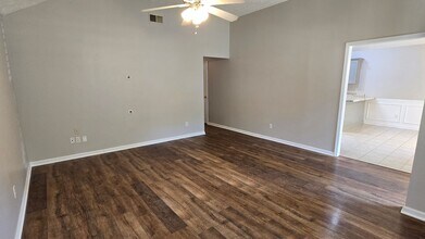 210 Bent Oaks Dr in Jackson, TN - Building Photo - Building Photo