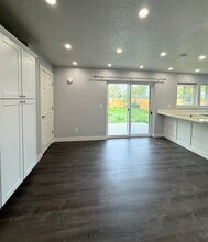 703 Maple Dr in Kenai, AK - Building Photo - Building Photo