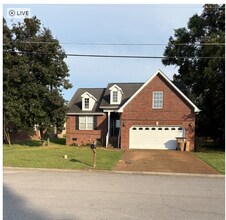 6428 Paddington Way in Nashville, TN - Building Photo - Building Photo