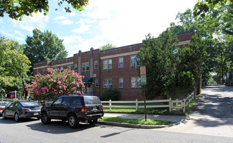 1400 29th St SE Apartments