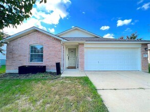 2204 Brewers Pl in Taylor, TX - Building Photo - Building Photo