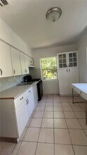 413 NW 33rd St in Miami, FL - Building Photo - Building Photo