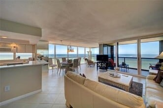 10410 S Ocean Dr, Unit 11th floor in Jensen Beach, FL - Building Photo - Building Photo