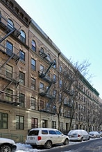 132 West 109th Street in New York, NY - Foto de edificio - Building Photo