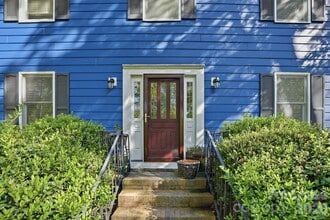 301 Sardis Rd N in Charlotte, NC - Building Photo - Building Photo