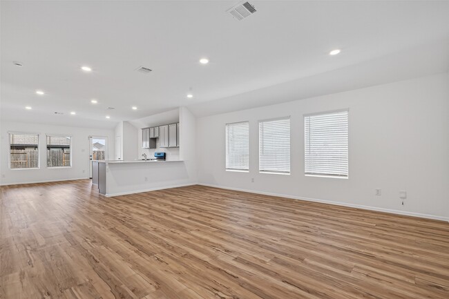 property at 3808 Moss Hl Rd