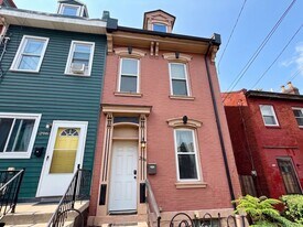 294 46th St in Pittsburgh, PA - Building Photo
