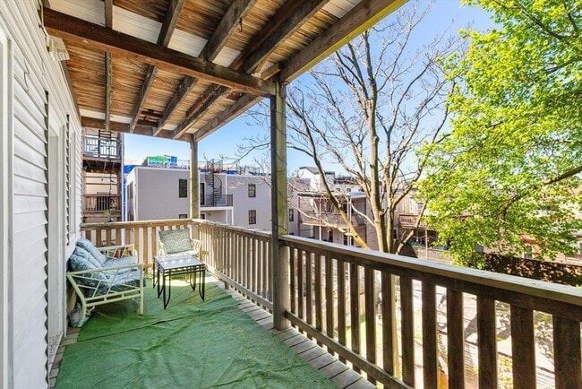 93 Old Harbor St, Unit 1