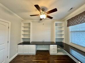 134 Elokwa Way in Loudon, TN - Building Photo - Building Photo