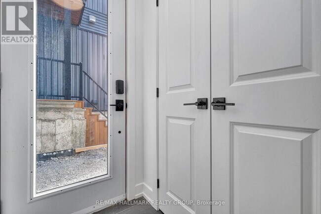709 Carson's Rd in Ottawa, ON - Building Photo - Building Photo