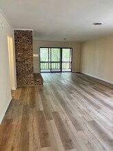 181 N Britton Creek Ct in Hendersonville, NC - Building Photo - Building Photo