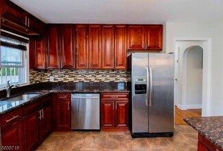 760 Chancellor St in Elizabeth, NJ - Building Photo - Building Photo