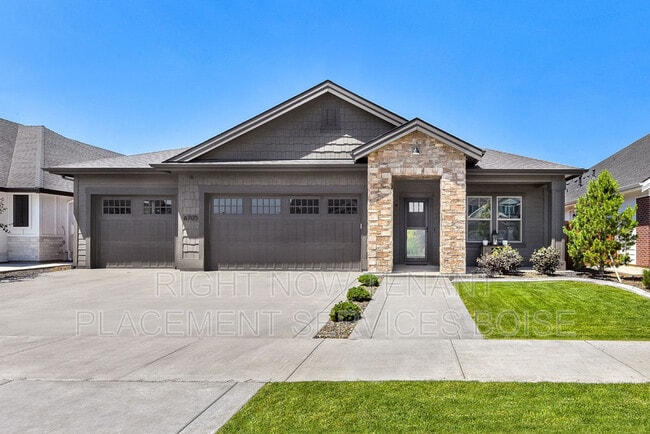 property at 6705 N Elmstone Way