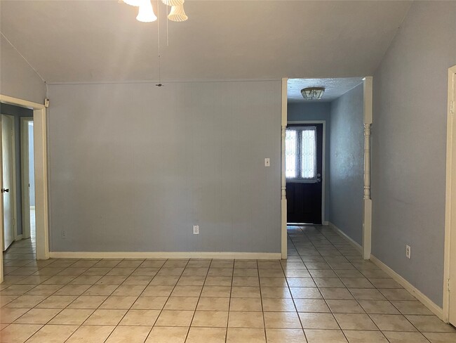 property at 10834 Sela Ln