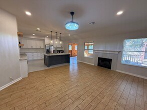 2305 W Riviera Dr in Cedar Park, TX - Building Photo - Building Photo