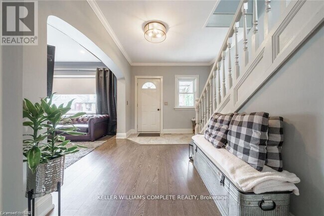 29 Bertie St in Fort Erie, ON - Building Photo - Building Photo