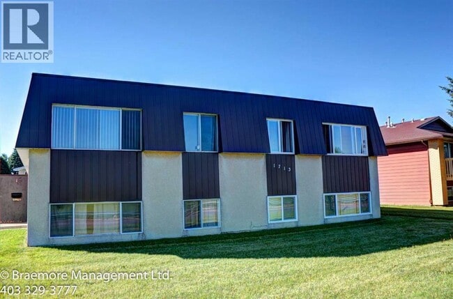 property at 1713 St Edward Blvd N