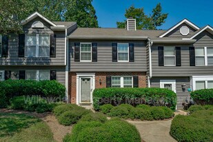 4614 Pine Trace Dr in Raleigh, NC - Building Photo