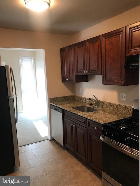 7110 Donnell Pl in Forestville, MD - Building Photo - Building Photo