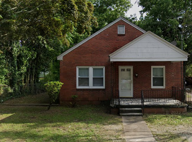 1102 E Elm St in Goldsboro, NC - Building Photo