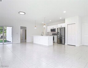 829 Wabash St in Lehigh Acres, FL - Building Photo - Building Photo