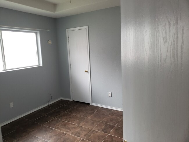 2734 Pompeii St in Brownsville, TX - Building Photo - Building Photo