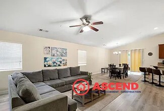 5210 Sweet Sunblaze Ave in Bakersfield, CA - Building Photo - Building Photo