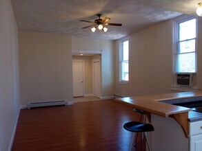 532 Pine St, Unit 1 in Hollidaysburg, PA - Building Photo - Building Photo