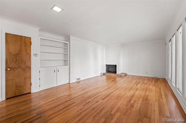 3201 S Bellaire St in Denver, CO - Building Photo - Building Photo