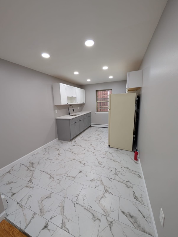 52-54 W Stratford Pl in Irvington, NJ - Building Photo - Building Photo