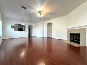 10909 Reliance Creek Dr in Austin, TX - Building Photo - Building Photo