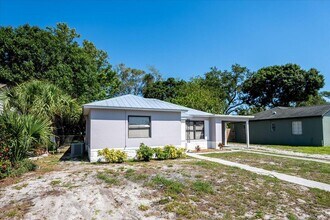 1117 S 7th St in Fort Pierce, FL - Building Photo - Building Photo