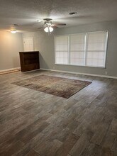 4204 Olsen Blvd in Amarillo, TX - Building Photo - Building Photo