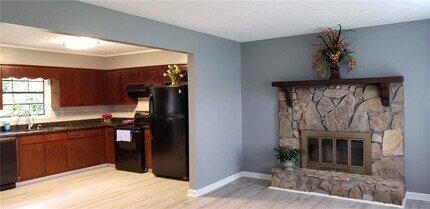 73 Huff Dr in Lawrenceville, GA - Building Photo - Building Photo