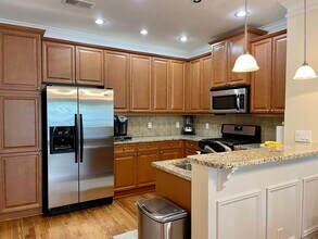 3779 Ashford Creek Ave NE in Atlanta, GA - Building Photo - Building Photo