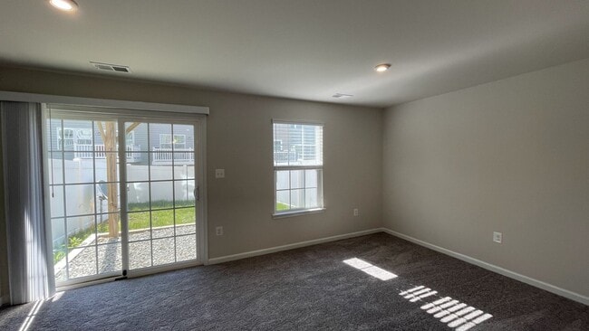 407 Streamview Dr in Fredericksburg, VA - Building Photo - Building Photo