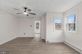 1812 S 17th St in Philadelphia, PA - Building Photo - Building Photo