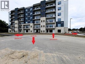 3370 Stella Crescent in Windsor, ON - Building Photo