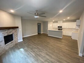 649 The Cottages in Godley, TX - Building Photo