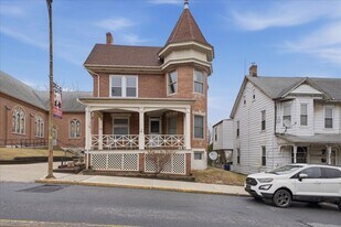 1229 Main St in Northampton, PA - Building Photo
