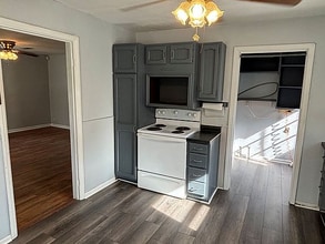 118 Webster St in Anderson, IN - Foto de edificio - Building Photo