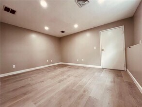144 Yorkshire St in Providence, RI - Building Photo - Building Photo