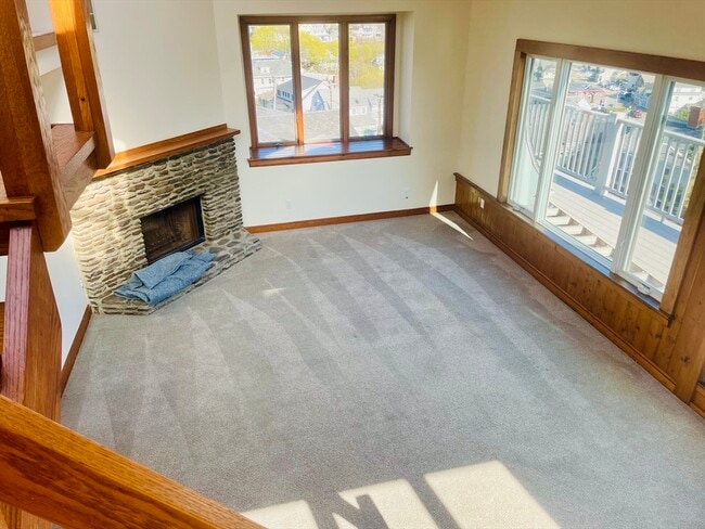 98 Rockland St in Swampscott, MA - Building Photo - Building Photo