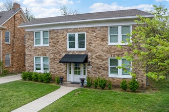 5910 Oram St in Dallas, TX - Foto de edificio - Building Photo