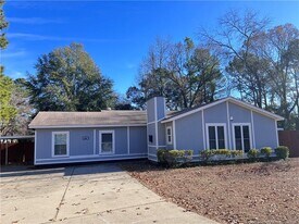 4805 Old Field Rd in Fayetteville, NC - Building Photo